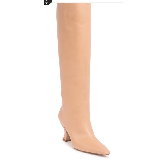 BOTTEGA VENETA Calf Leather Pull On Almond Toe Knee High Cloud Boots Cipria - Picture 2 of 12